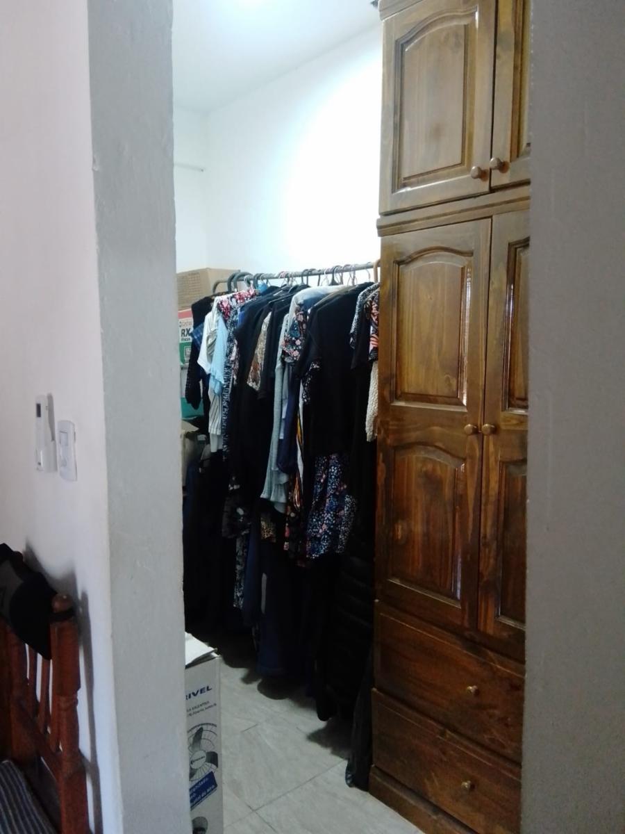 CASA COMODA CON PATIO Y TERRAZA EN VILLA BALLESTER — foto 11