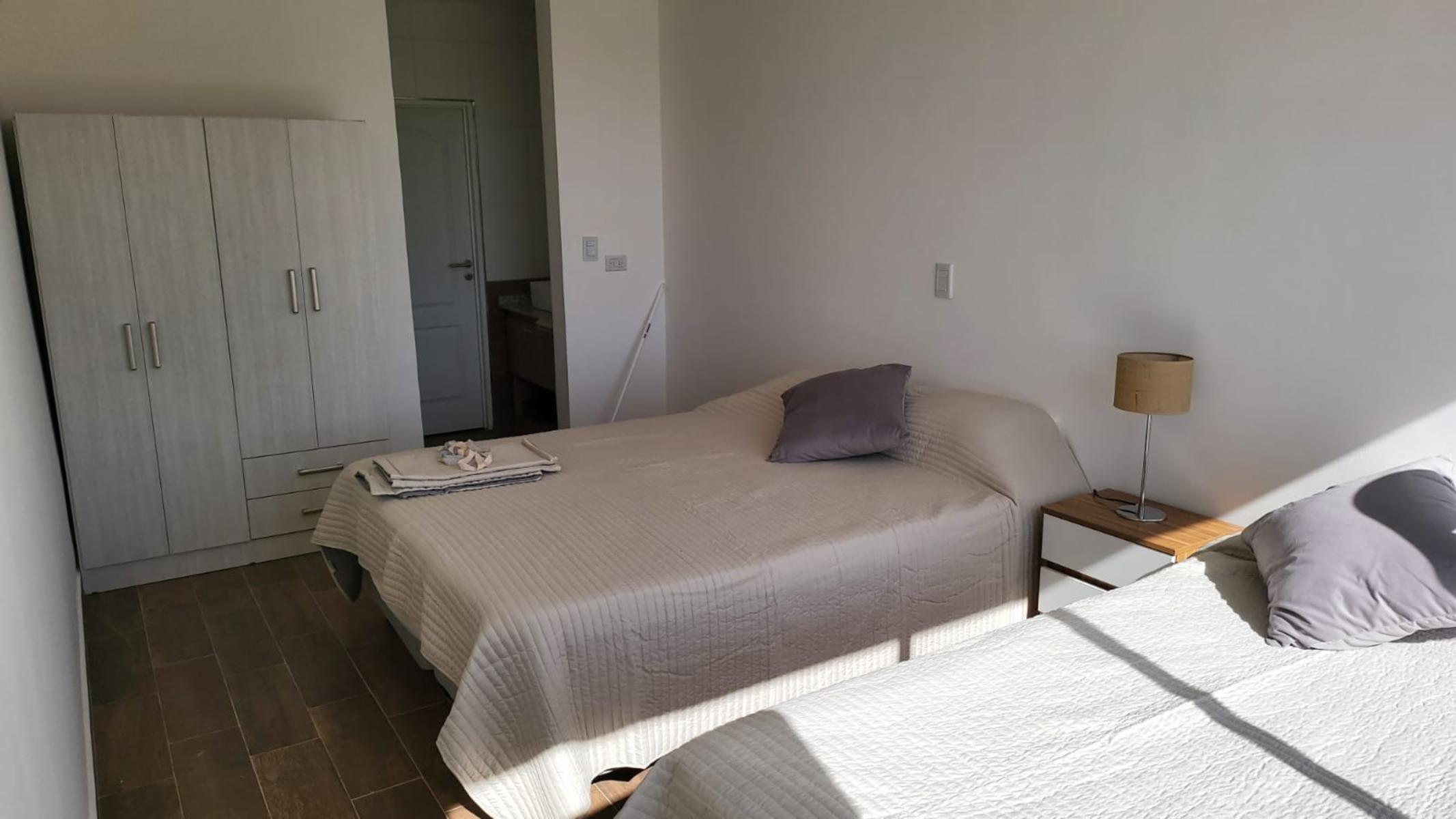 VENTA DE DUPLEX 3 AMB. CON ENTREGA Y SALDO EN CUOTAS . PARQUE TERMAL DOLORES - 6