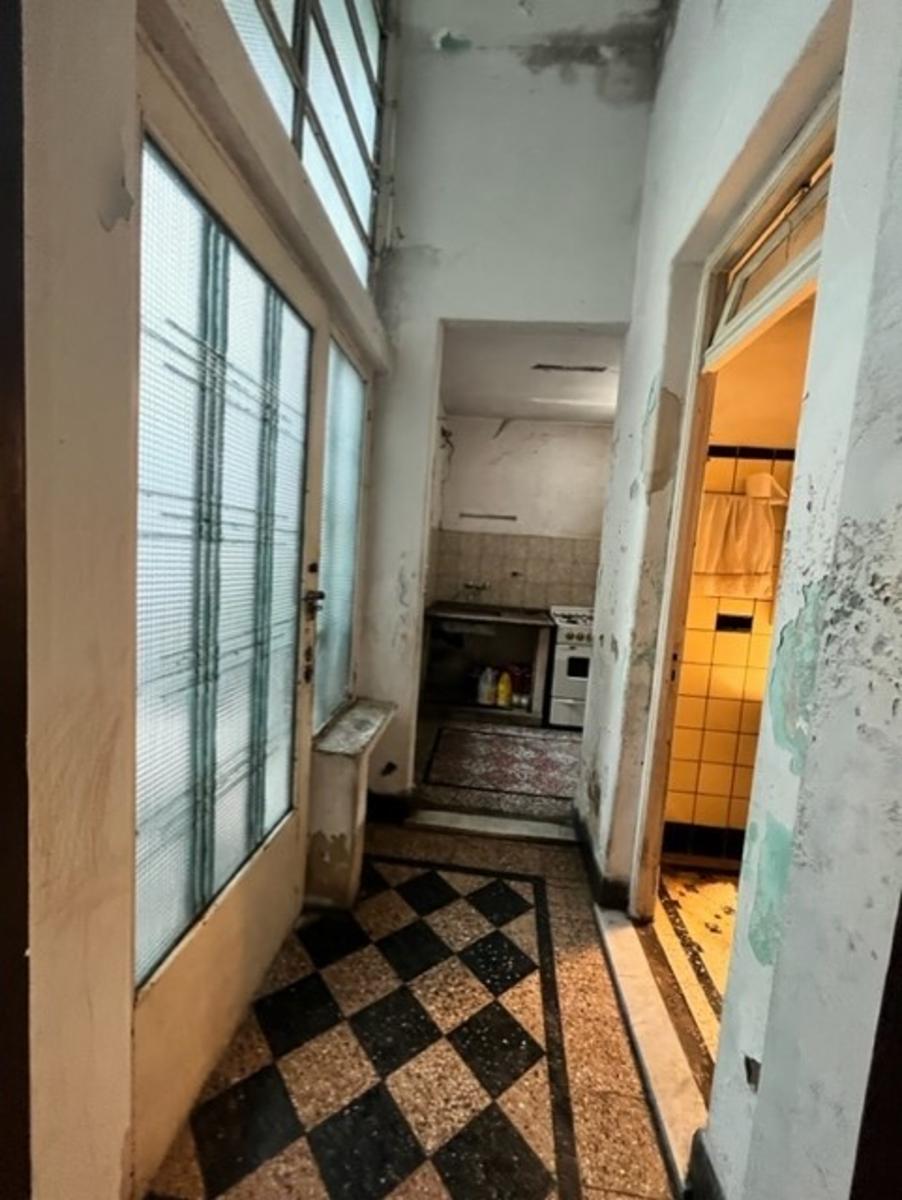 CASA EN VENTA EN FLORES — foto 10