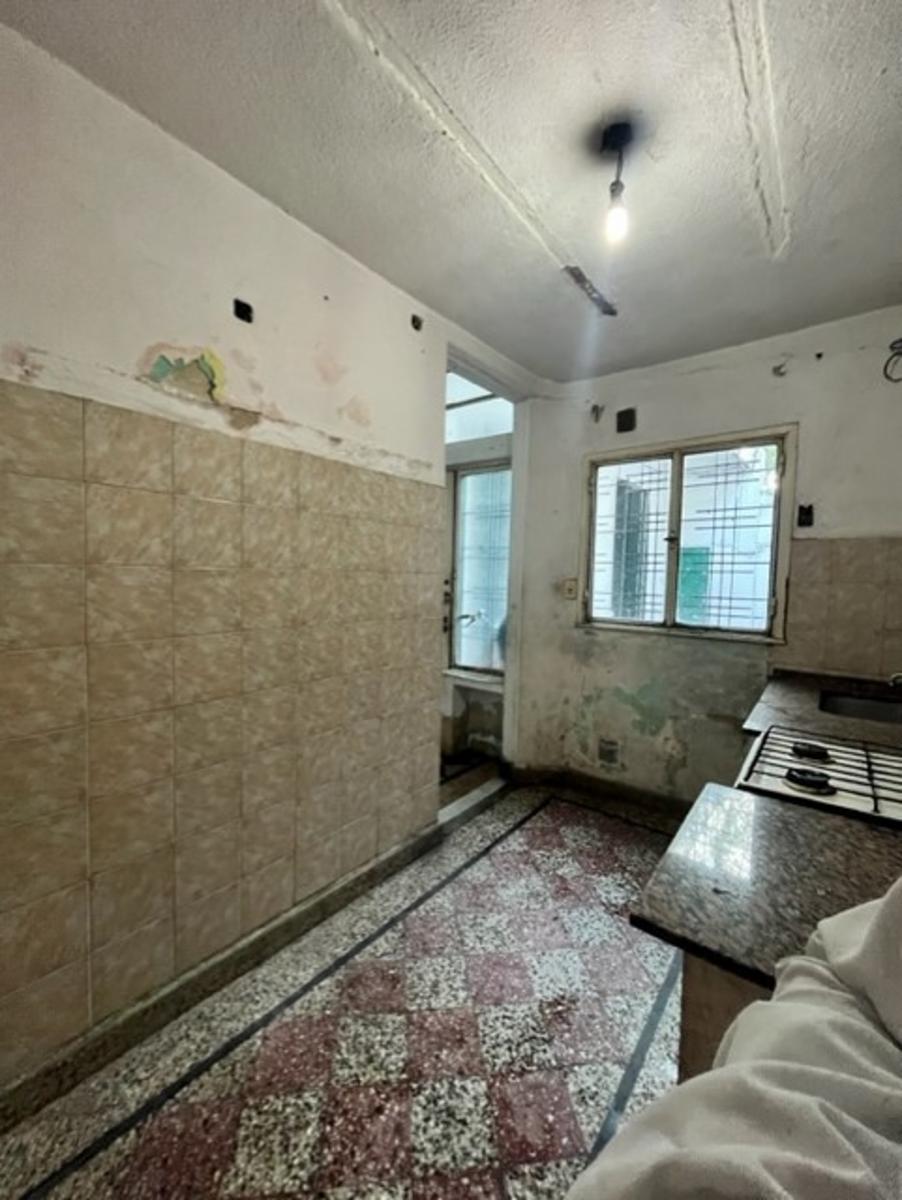 CASA EN VENTA EN FLORES — foto 13