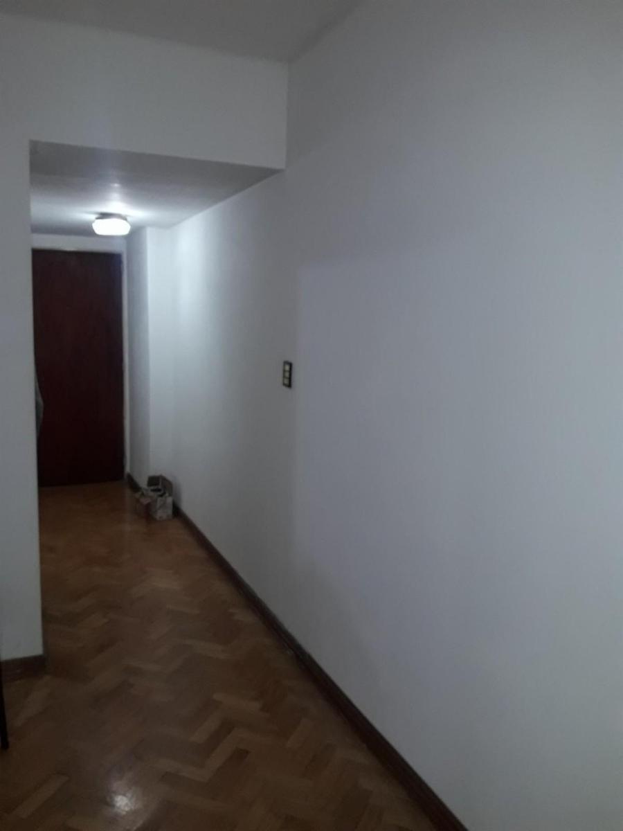 SE ALQUILA DPTO 3 AMB. AL FRNTE CON BALCON EN PALERMO - 4