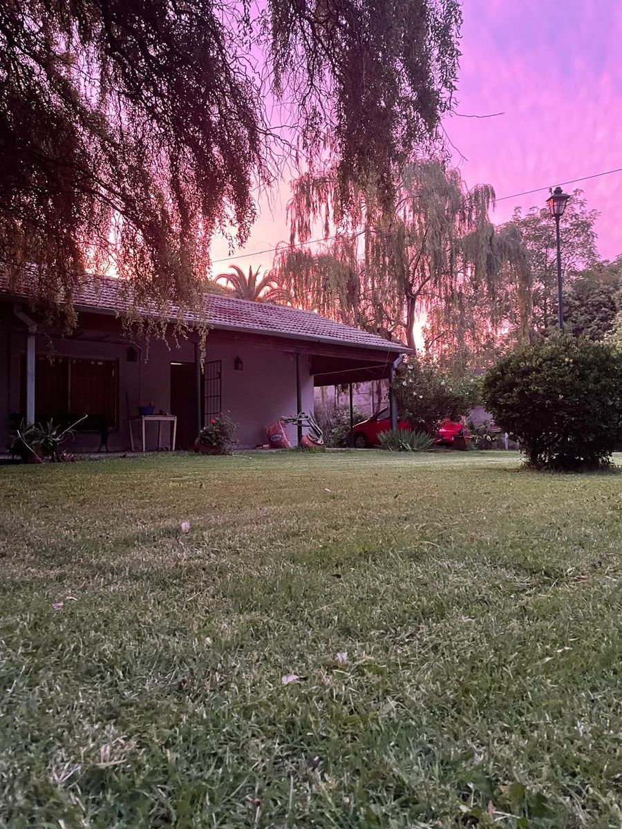 SE VENDE CASAQUINTA MAS DPTO EN LAGUNA DE LOBOS - 3