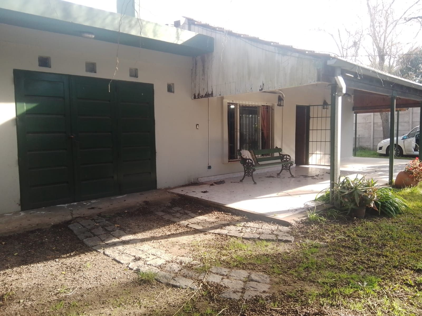 SE VENDE CASAQUINTA MAS DPTO EN LAGUNA DE LOBOS - 23