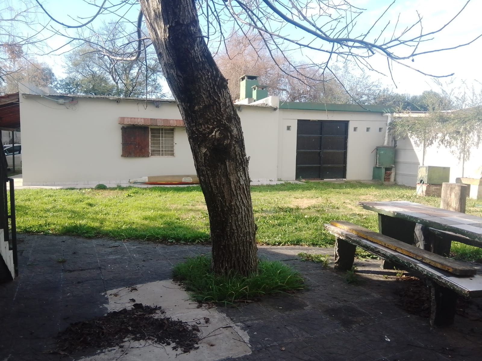 SE VENDE CASAQUINTA MAS DPTO EN LAGUNA DE LOBOS - 25
