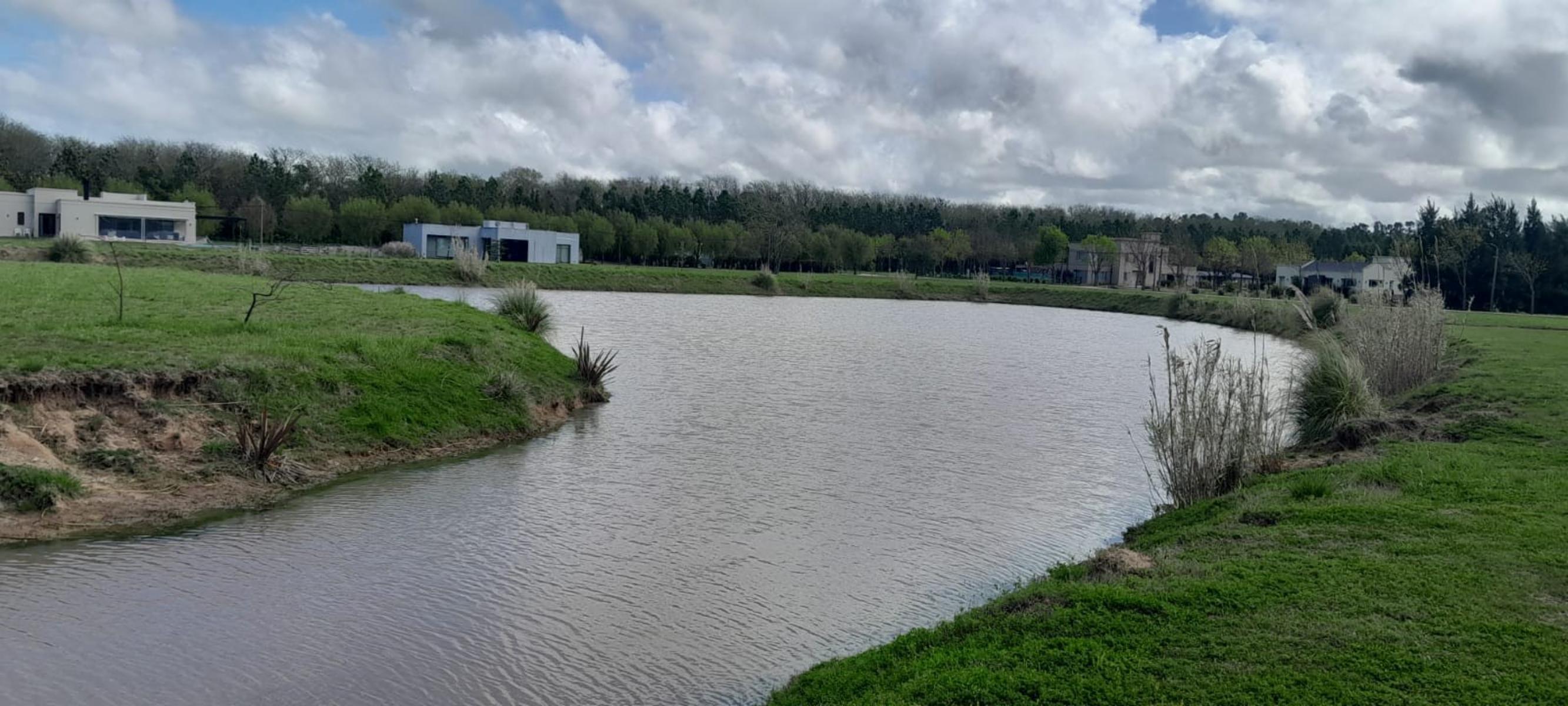 SE VENDE LOTE 2200 M2 CON ESCRITURA BARRIO CAMPOS DE ROCA II — foto 10