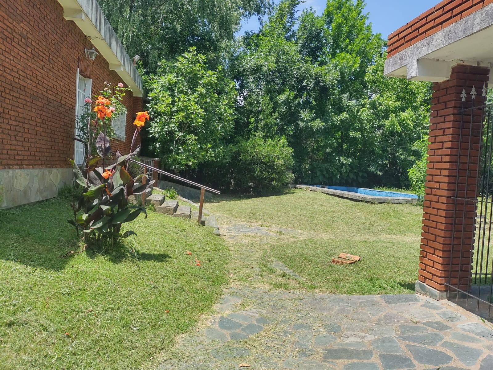 SE VENDE CASAQUINTA SOBRE LOTE DE 3700M2 EN DIQUE LUJAN — foto 3
