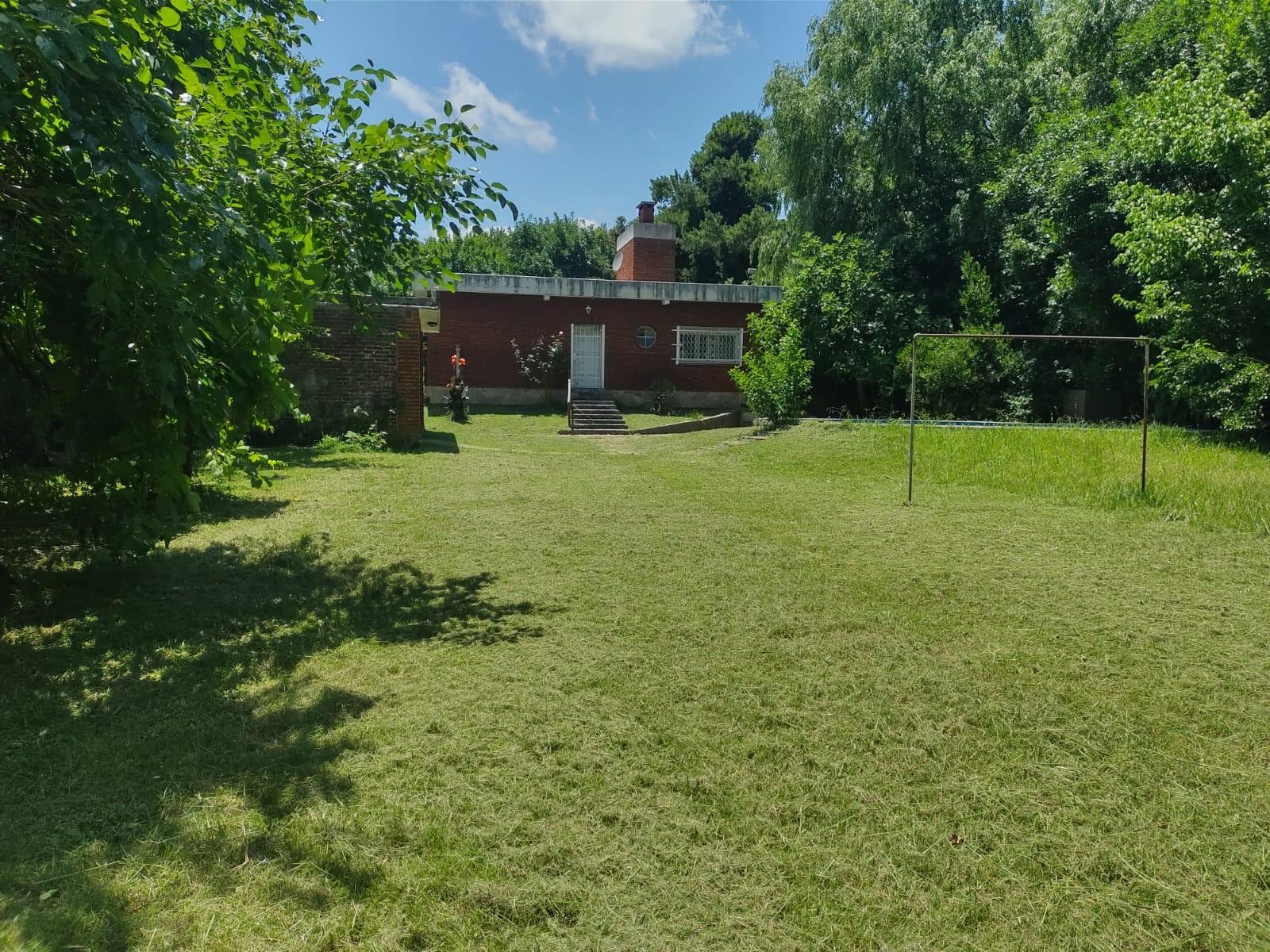 SE VENDE CASAQUINTA SOBRE LOTE DE 3700M2 EN DIQUE LUJAN — foto 4