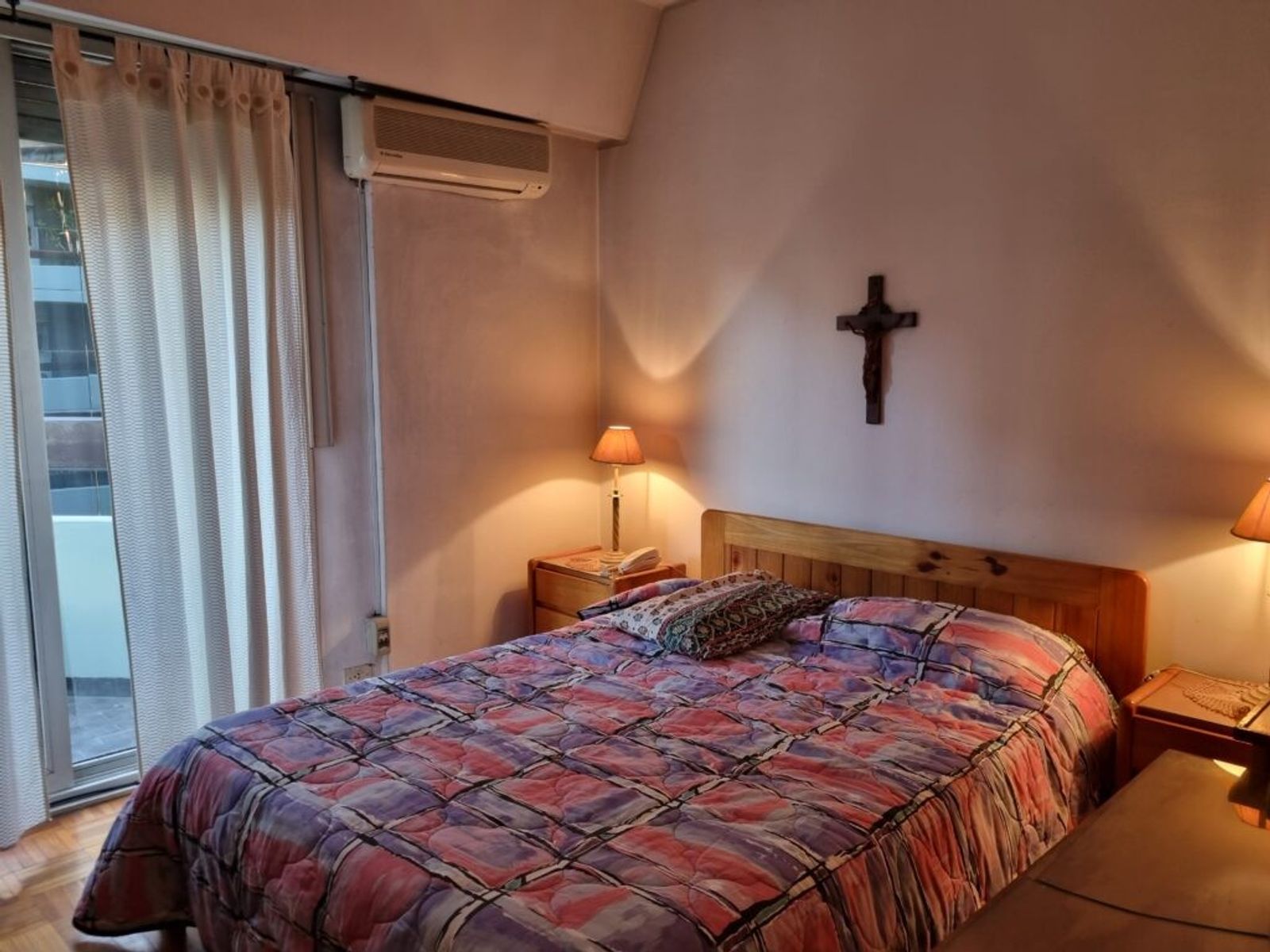 SE VENDE DPTO 2 AMB AL FRENTE CON BALCON PISO 7 EN BARRIO NORTE — foto 4