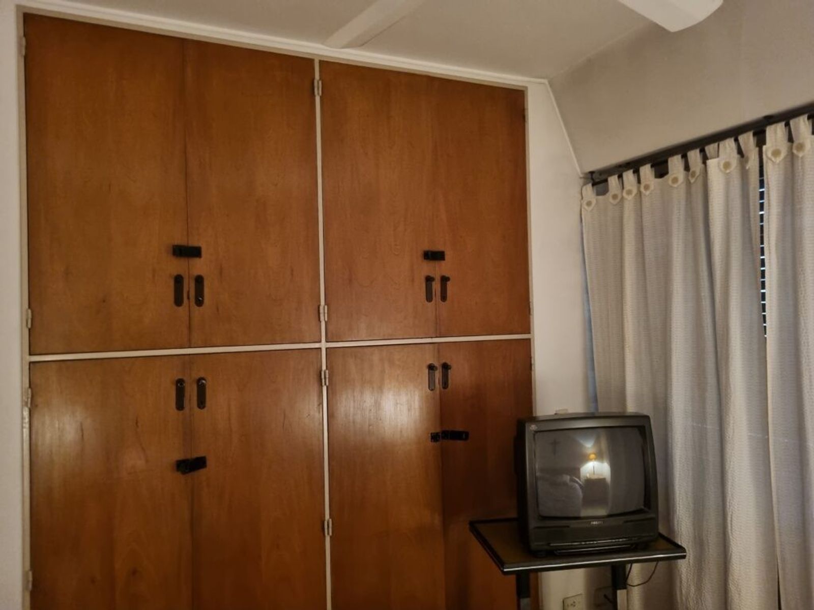 SE VENDE DPTO 2 AMB AL FRENTE CON BALCON PISO 7 EN BARRIO NORTE — foto 9
