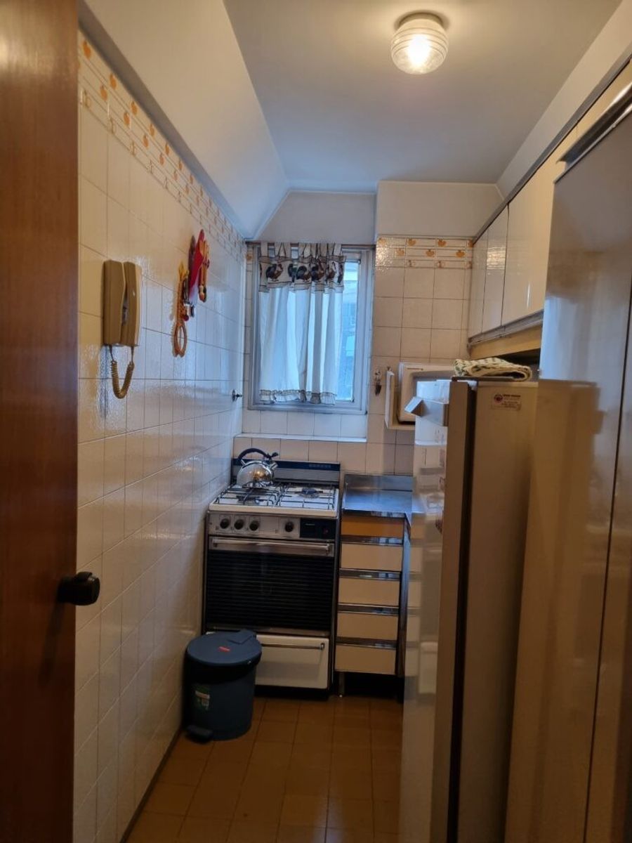 SE VENDE DPTO 2 AMB AL FRENTE CON BALCON PISO 7 EN BARRIO NORTE — foto 13