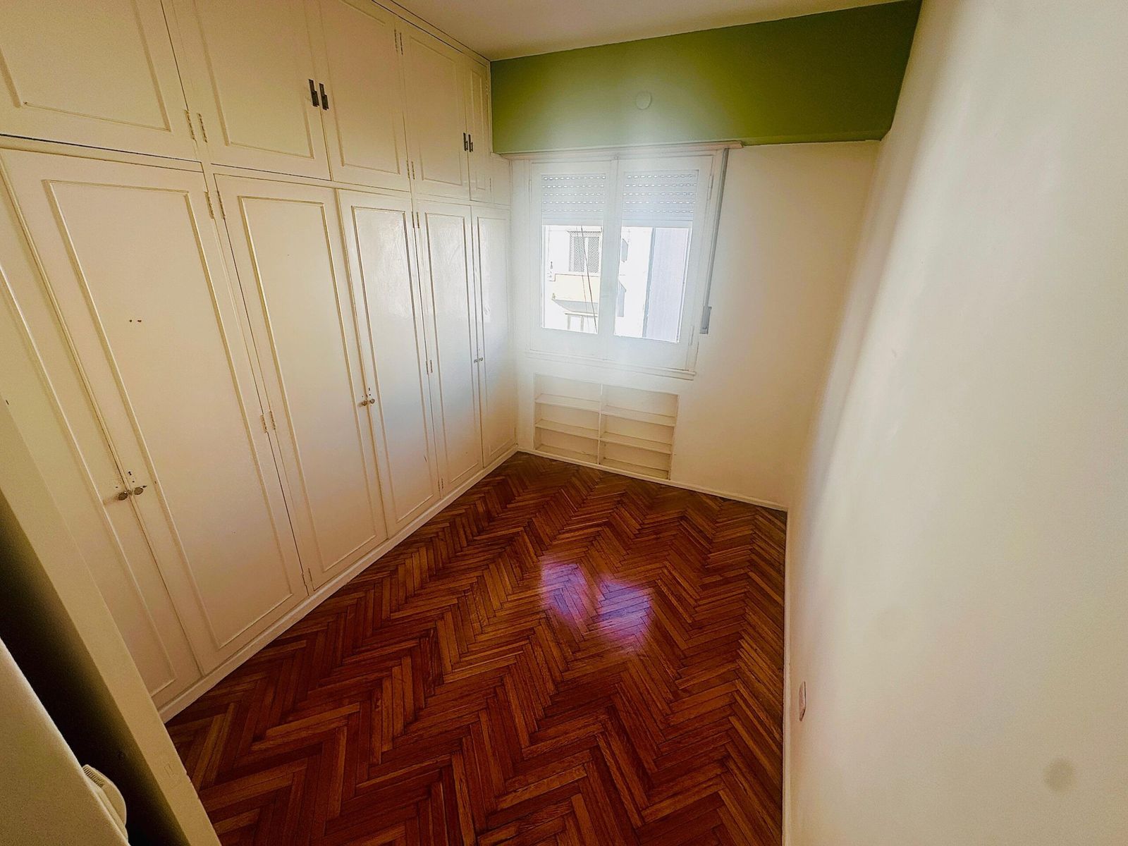 SE VENDE DPTO TRES AMBIENTES EN BALVANERA — foto 3
