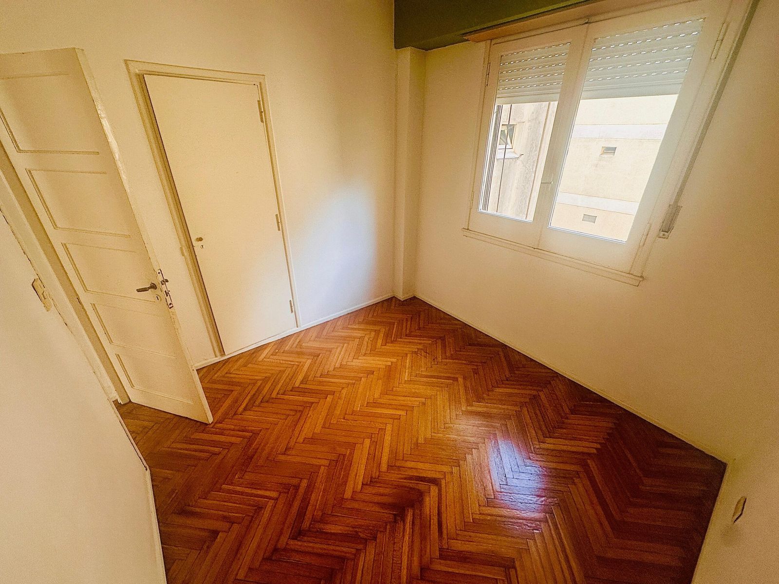 SE VENDE DPTO TRES AMBIENTES EN BALVANERA — foto 4