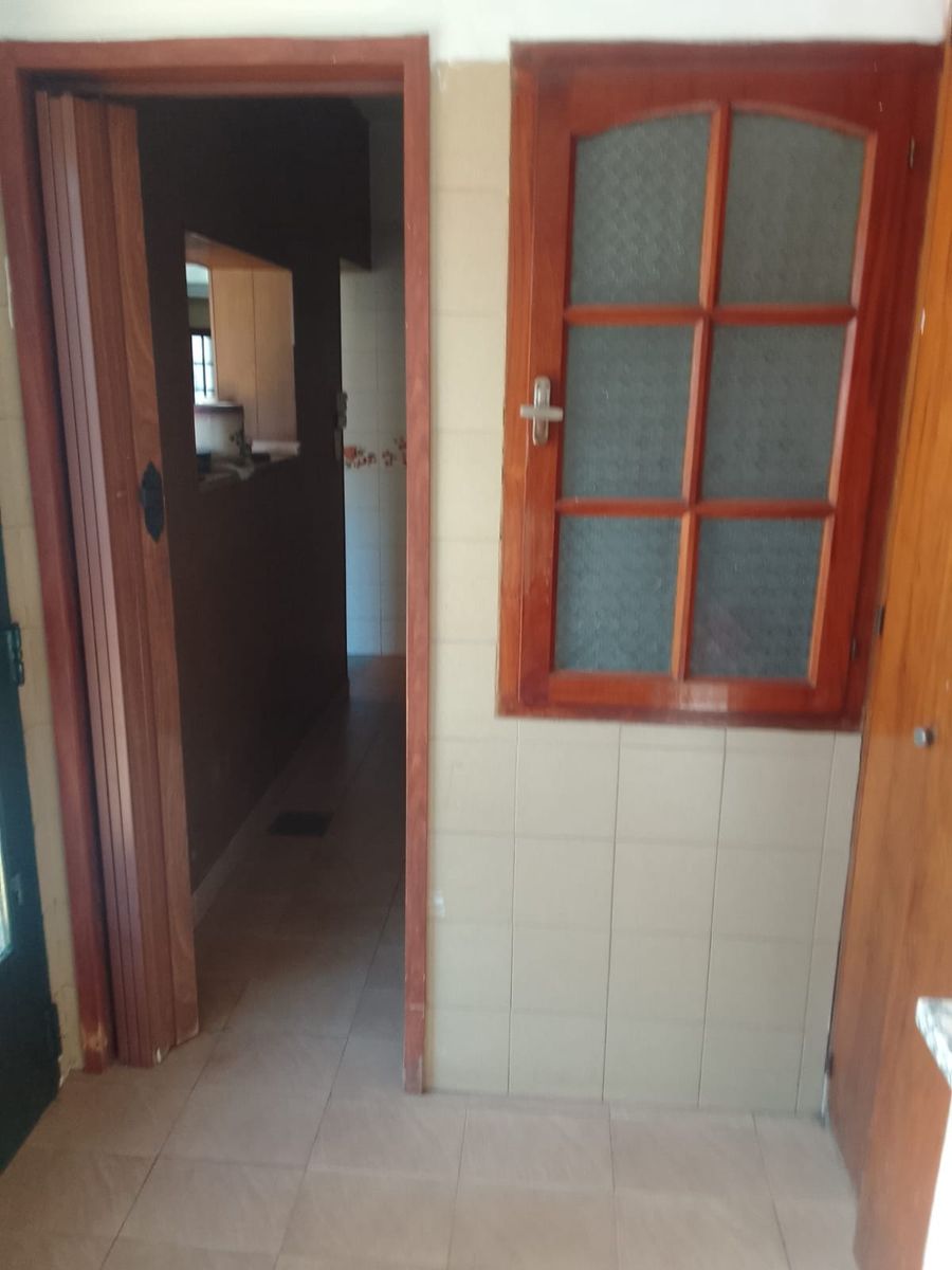 SE VENDE CASA 7 AMB. EN RAMOS MEJIAS APTO CREDITO — foto 4