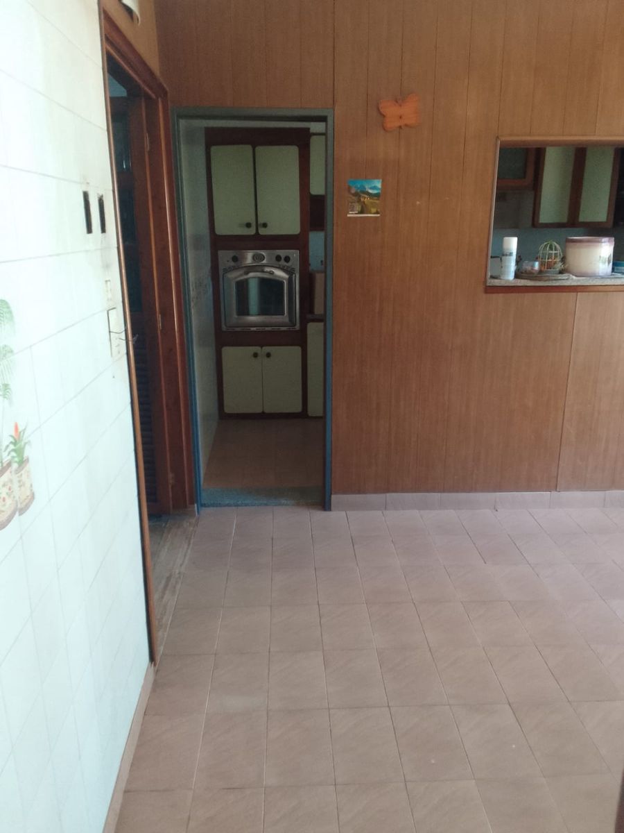 SE VENDE CASA 7 AMB. EN RAMOS MEJIAS APTO CREDITO — foto 8
