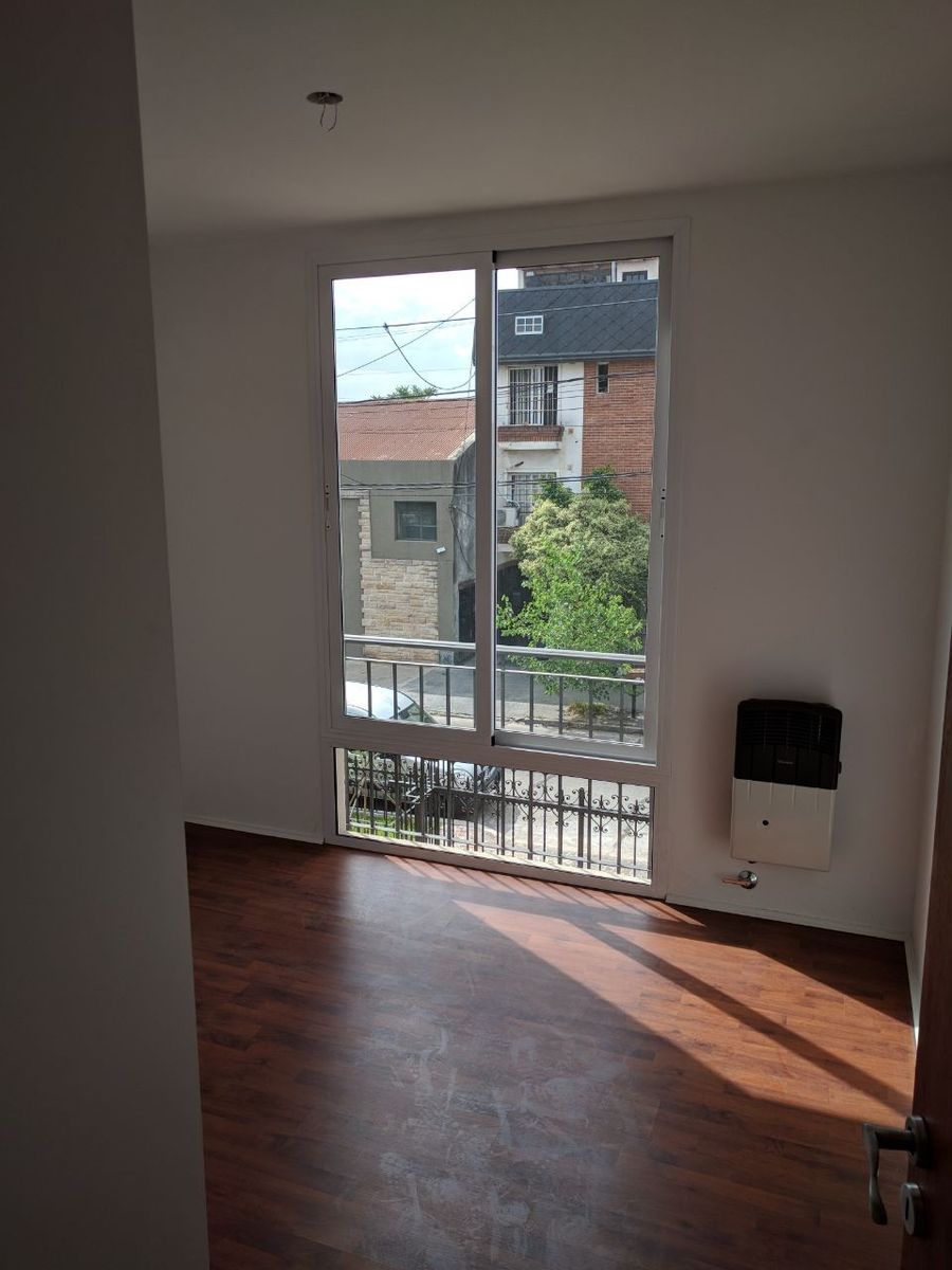 SE VENDE 2 AMB. ESTRENAR EN RAMOS MEJIAS APTO CREDITO