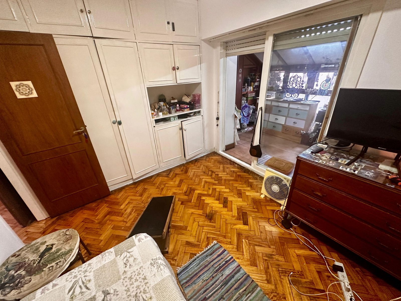 SE VENDE DPTO 3AMB. muy luminoso EXCELENTE estado al frente CON BALCON en BARRIO NORTE — foto 9