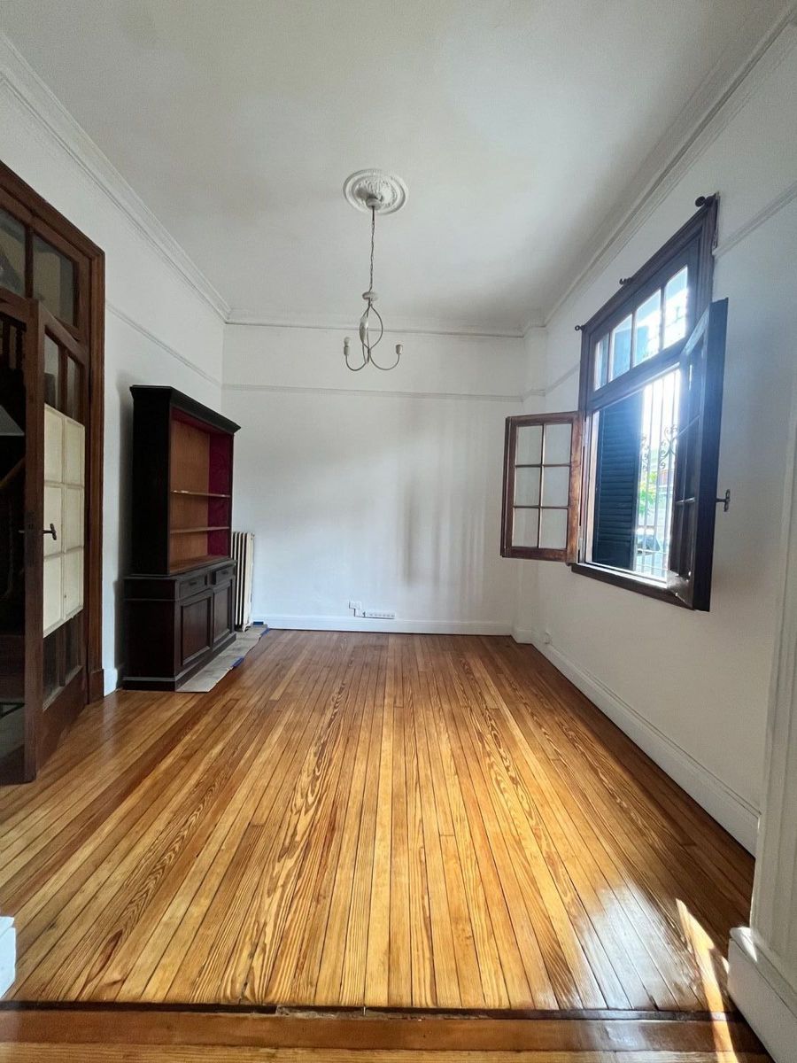 SE VENDE CASA EN FLORES APTO CREDITO