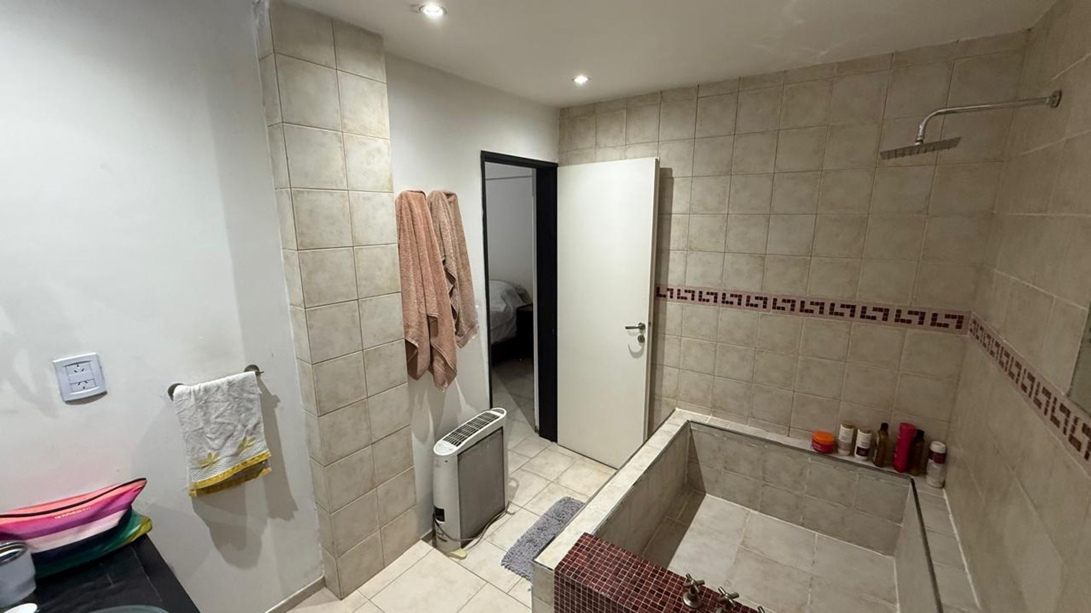 SE VENDE DUPLEX DE 92M2 EN LAS CAÑITAS - 29