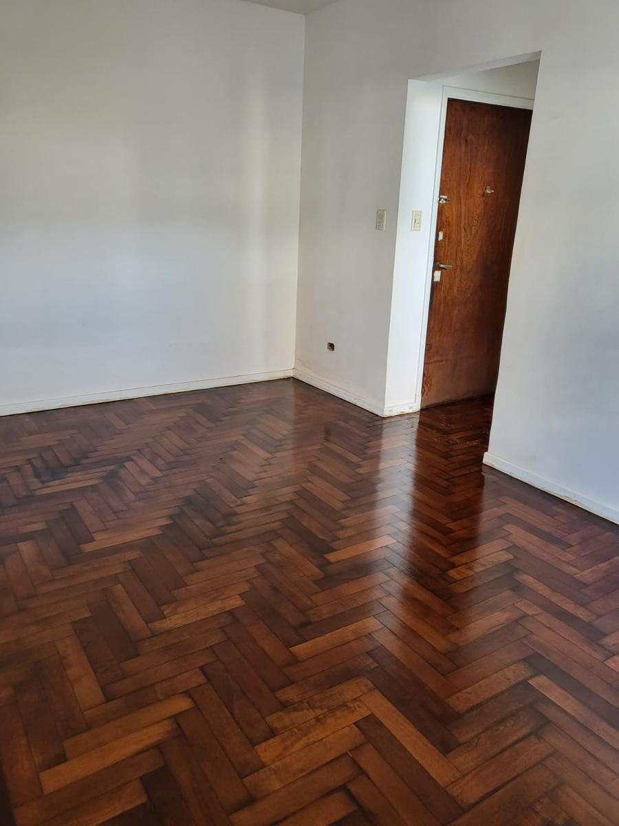 SE VENDE DPTO 2 AMB EXCELENTE ESTADO - 3