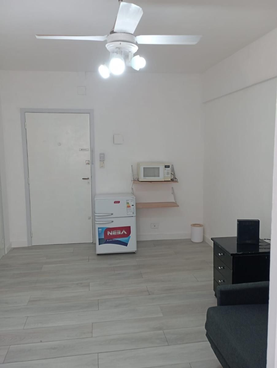 SE VENDE MONOAMBIENTE EN TRIBUNALES - 9