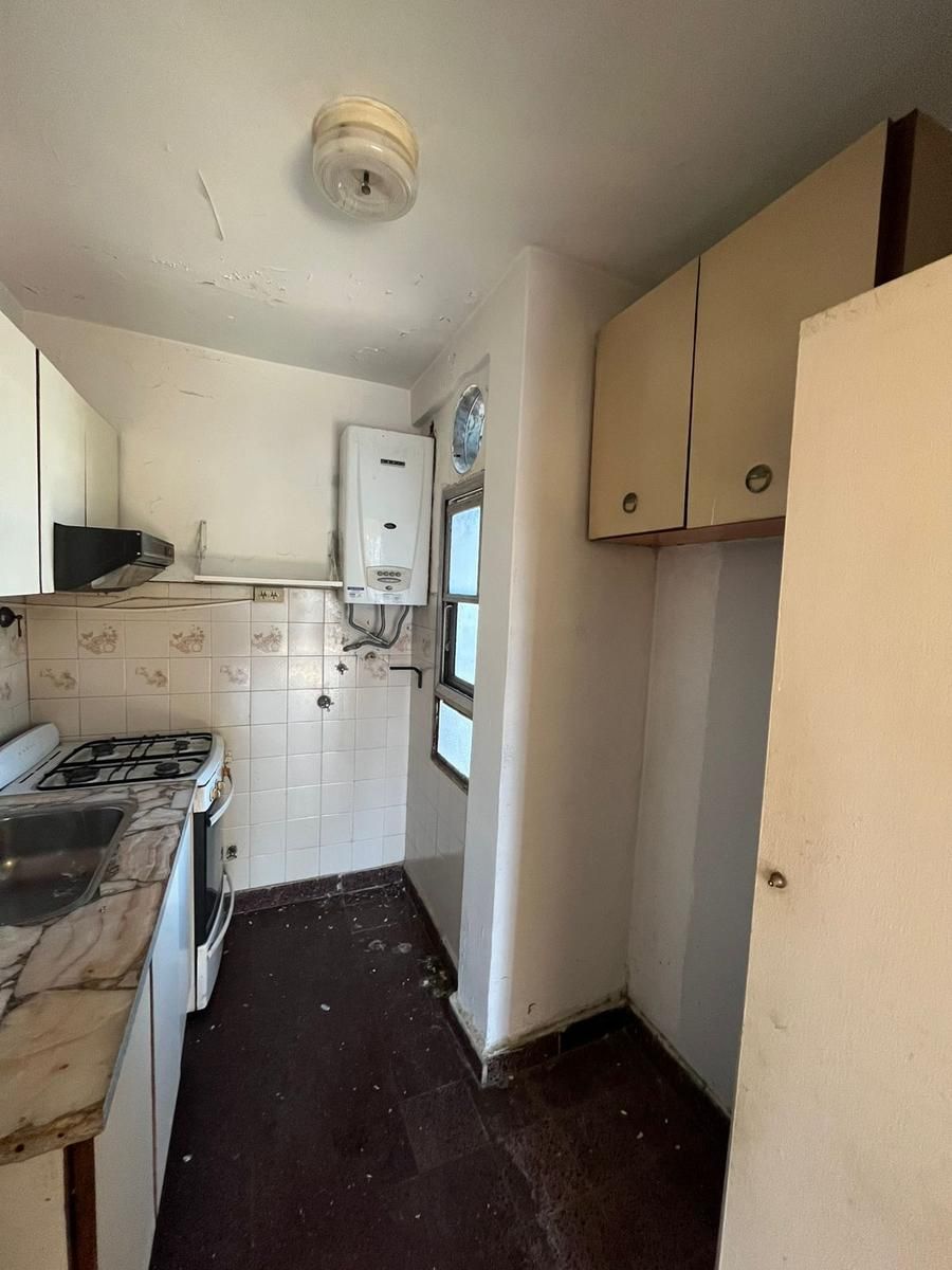 SE VENDE DPTO 3 AMB.EN POMPEYA - 25