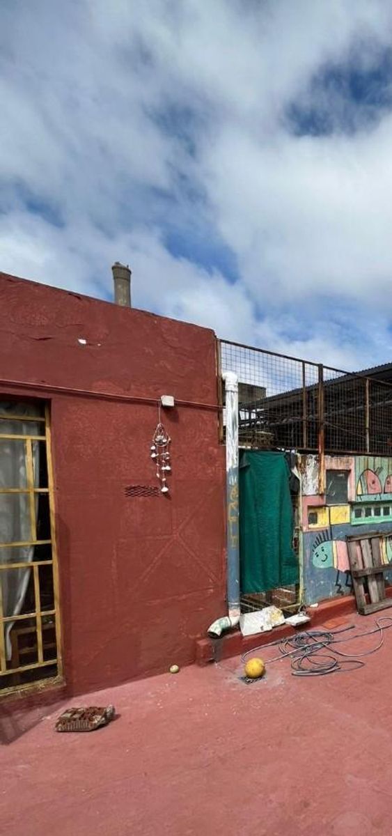 SE VENDE PH EN DOS PLANTAS 1º PISO - 15