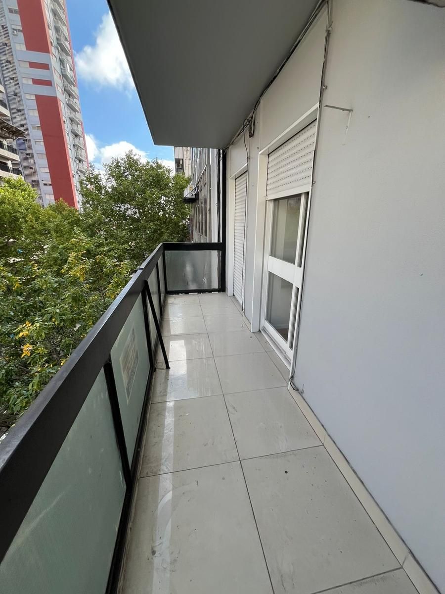SE VENDE DPTO 4 AMB. CON BALCON AL FRENTE EN CONGRESO — foto 8