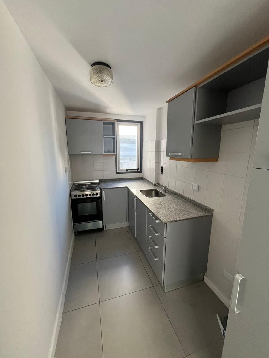 SE VENDE DPTO 3 AMB. CON COCHERA Y TERRAZA AL FRENTE - 15
