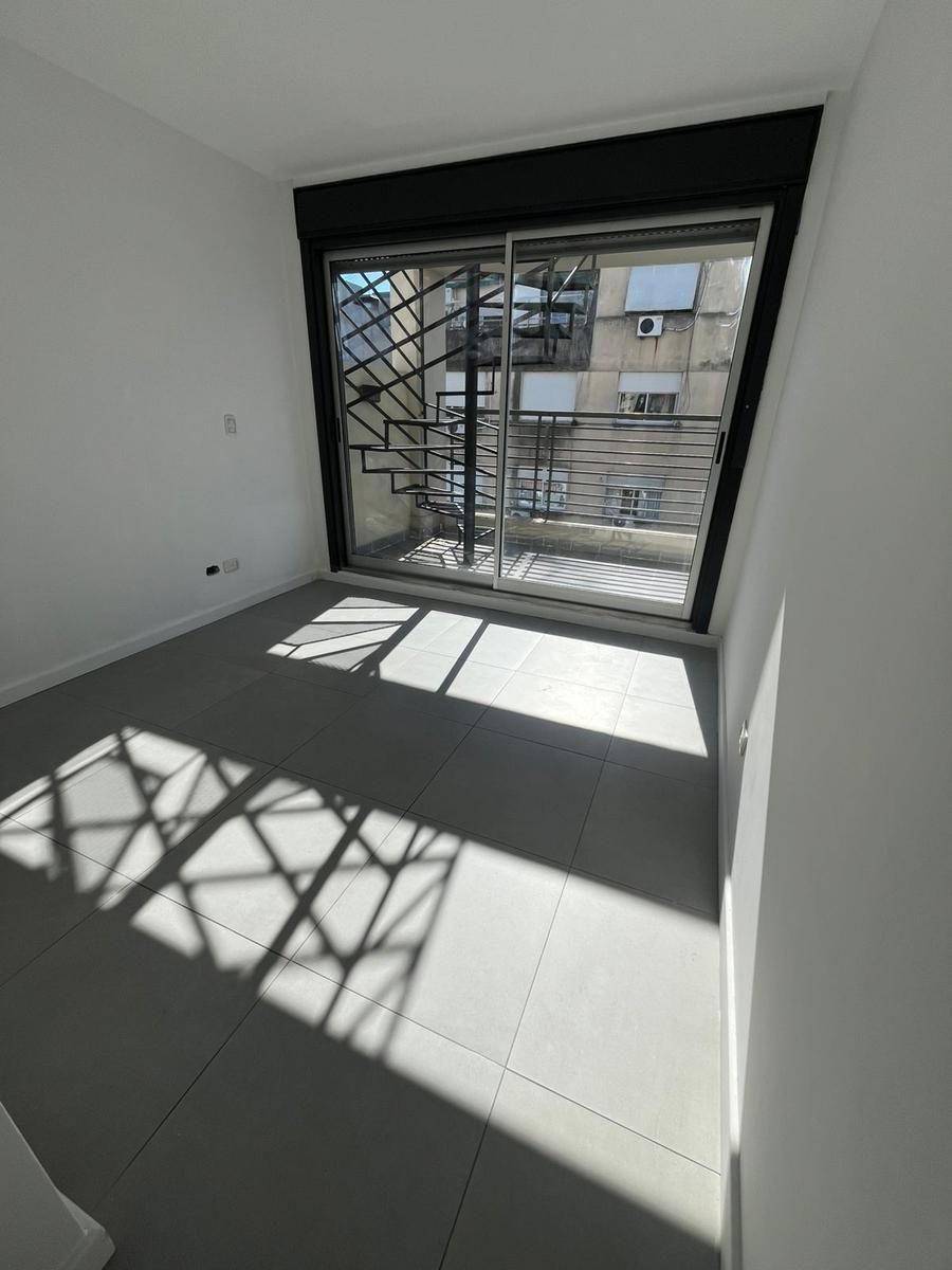 SE VENDE DPTO 3 AMB. CON COCHERA Y TERRAZA AL FRENTE - 19