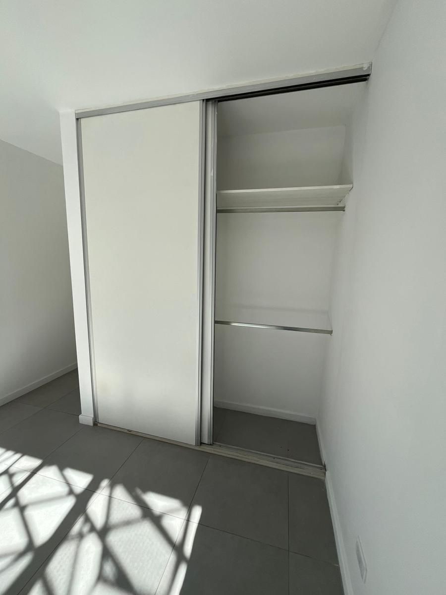 SE VENDE DPTO 3 AMB. CON COCHERA Y TERRAZA AL FRENTE - 26