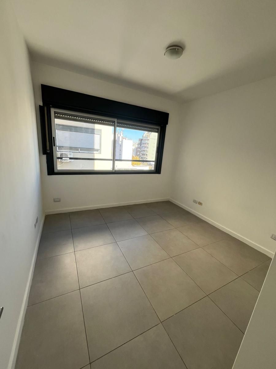SE VENDE DPTO 3 AMB. CON COCHERA Y TERRAZA AL FRENTE - 27