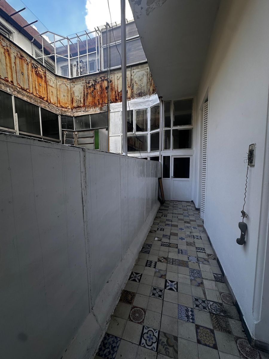 SE VENDE CUATRO AMB. RECICLADO A UNA CUADRA DE PLAZA CONGRESO - 7