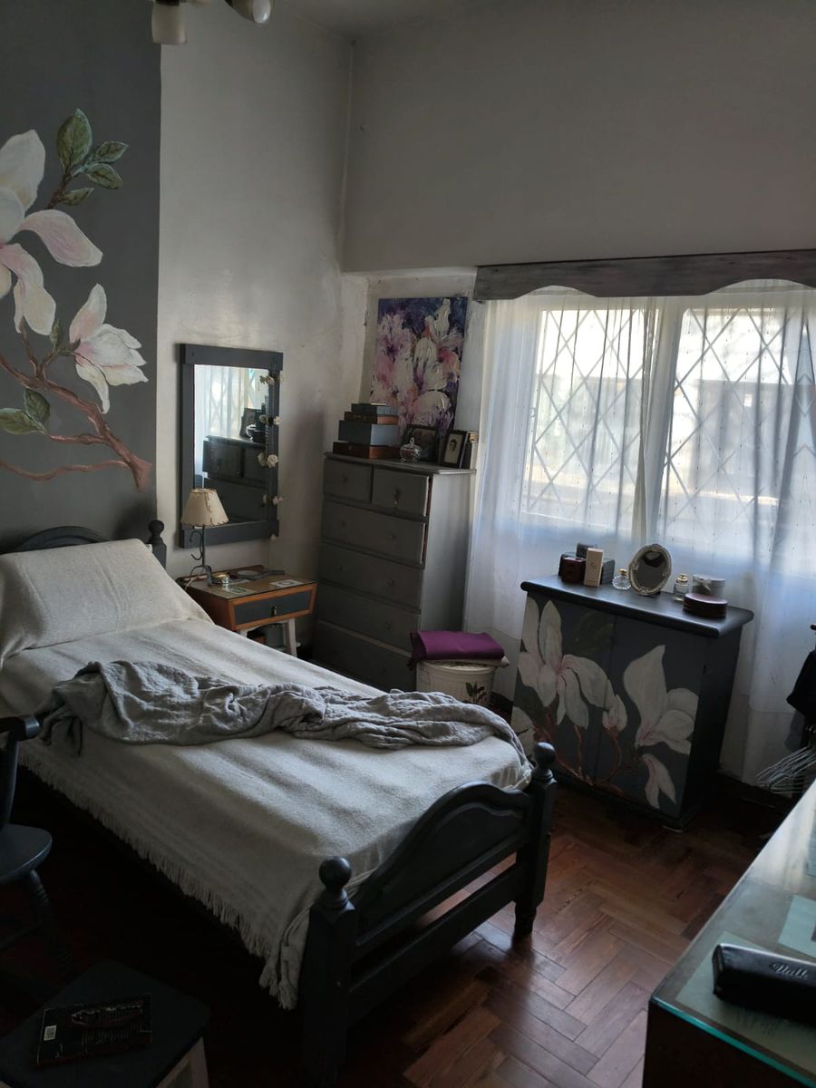 SE VENDE CASA CON COCHERA TERRAZA Y SALON EN FLORESTA - 10