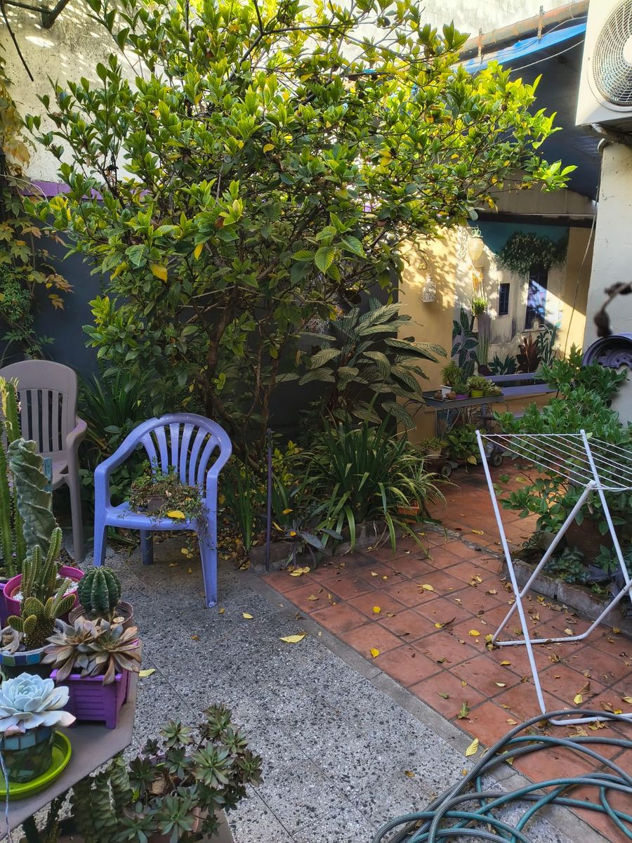 SE VENDE CASA CON COCHERA TERRAZA Y SALON EN FLORESTA - 14