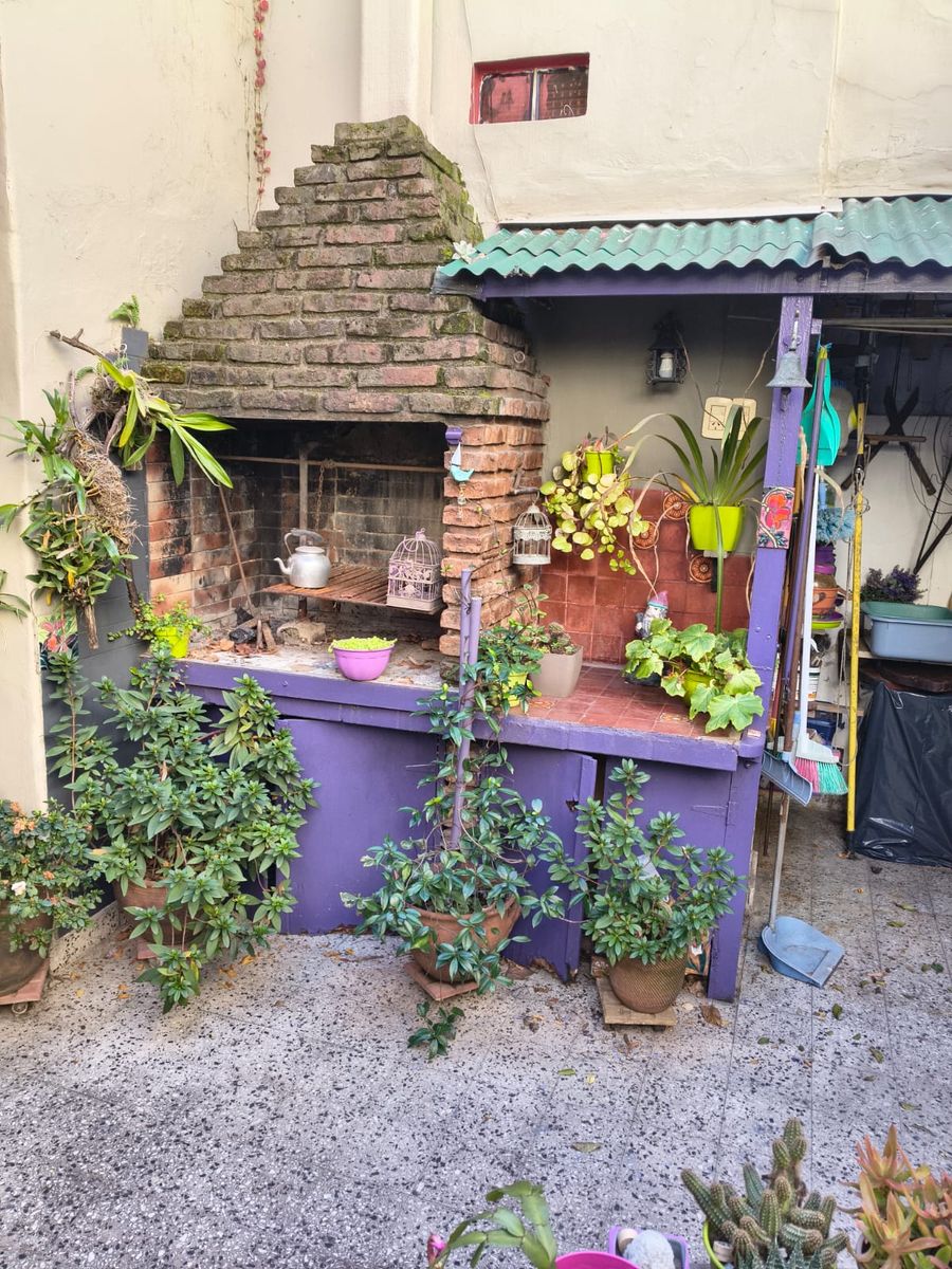 SE VENDE CASA CON COCHERA TERRAZA Y SALON EN FLORESTA - 16