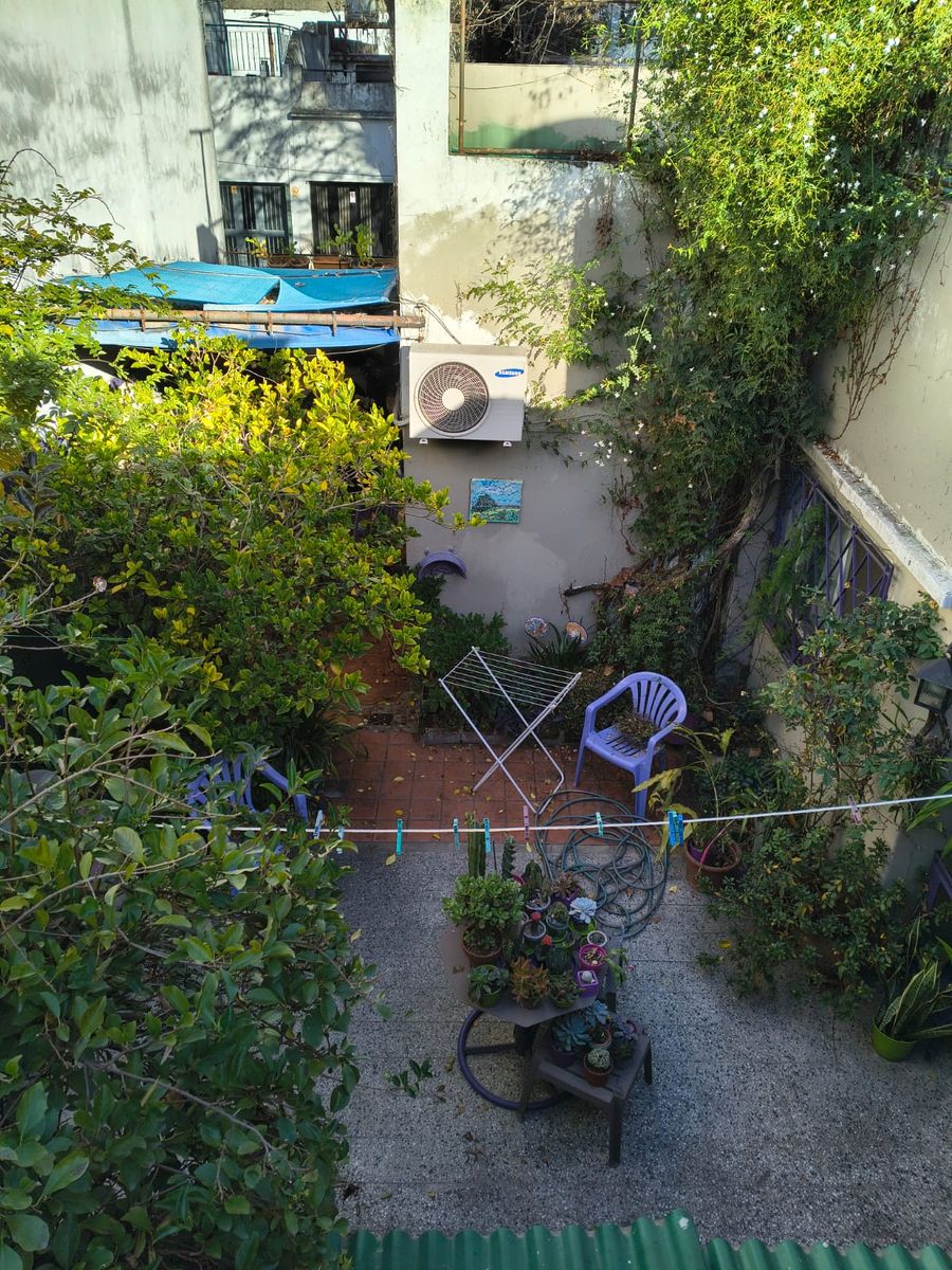 SE VENDE CASA CON COCHERA TERRAZA Y SALON EN FLORESTA - 21