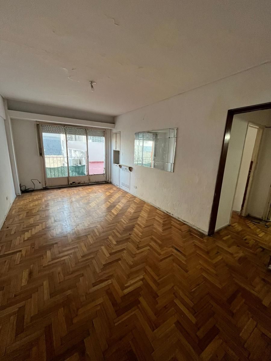 SE VENDE DPTO 4 AMB. CON TERRAZA A RECICLAR — foto 13