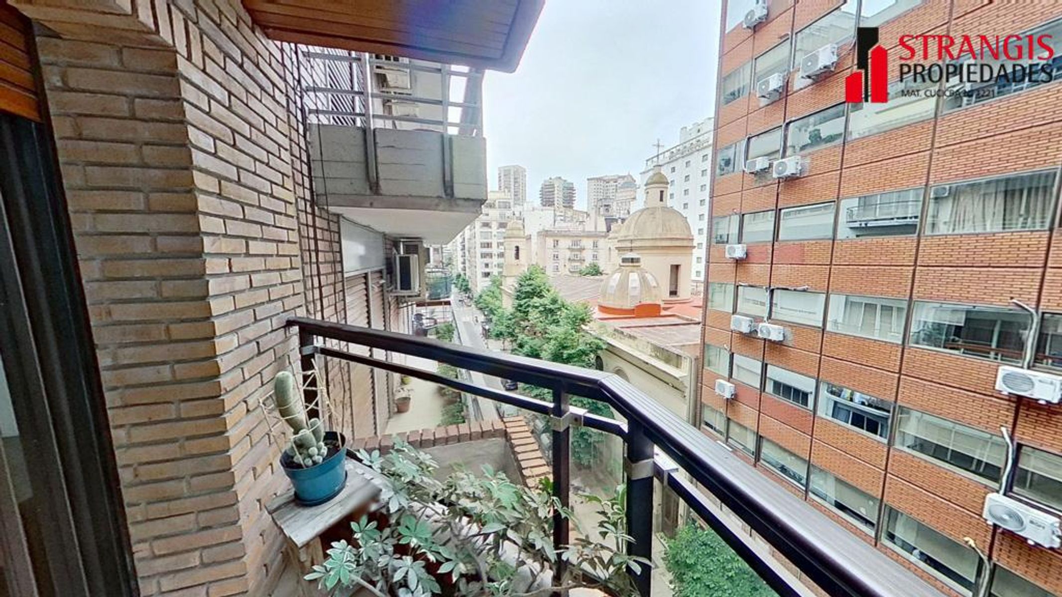SE VENDE PISO 4 AMB. C/DEP. 2 COCHERA EN RETIRO - 4
