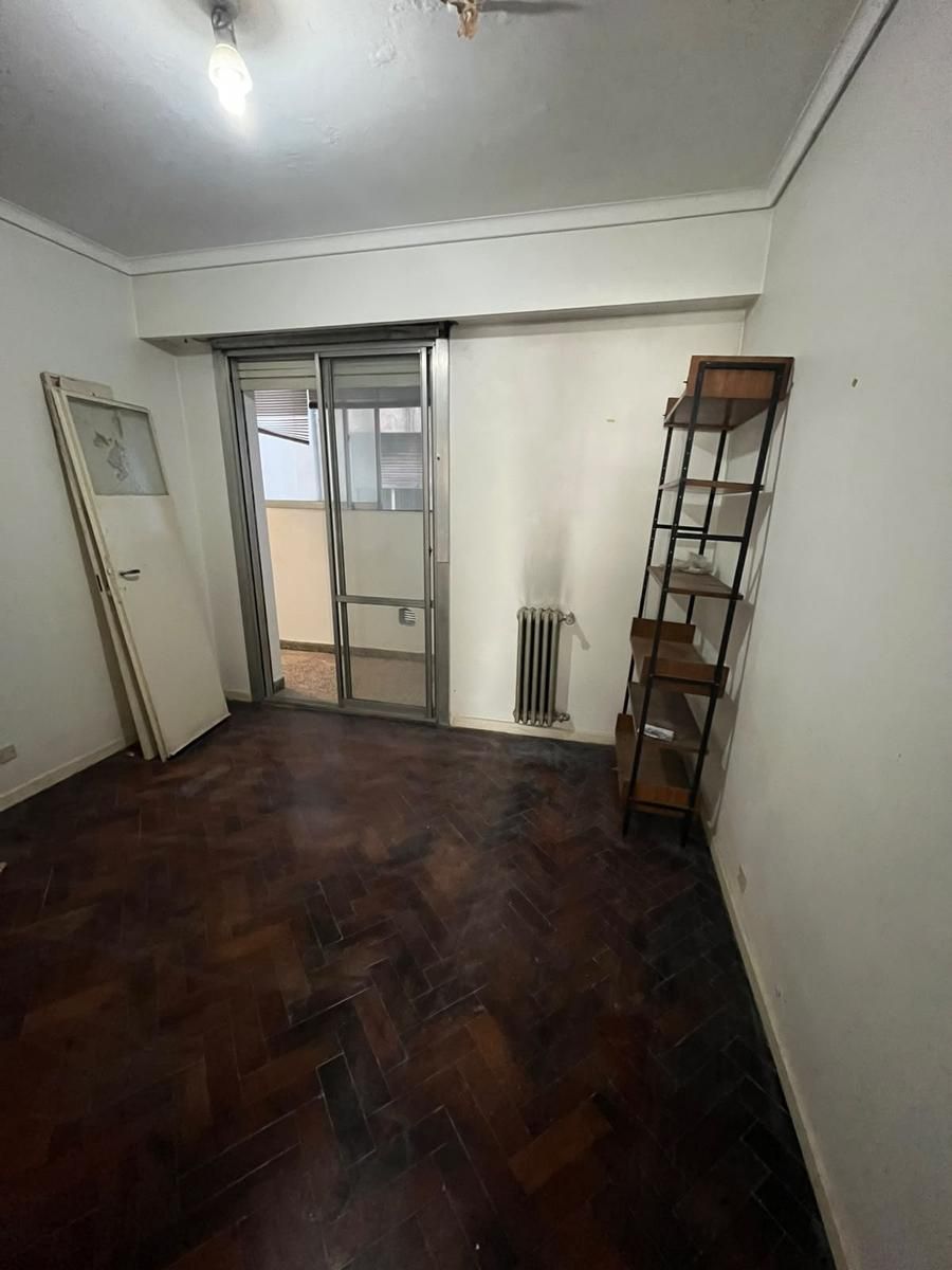 SE VENDE DPTO 3 AMB. CON DEP. EN BALVANERA - 16