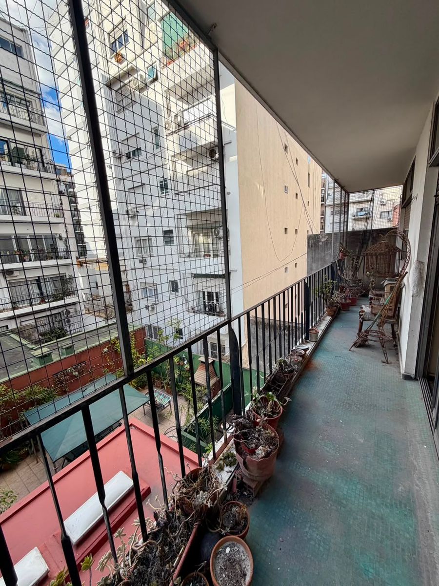 SE VENDE DPTO 4 AMB. CON COCHERA EN RECOLETA - 3