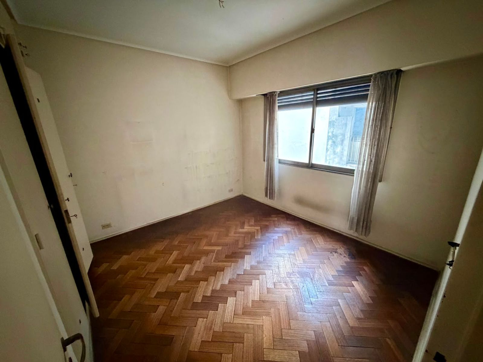 SE VENDE DPTO 4 AMB. CON COCHERA EN RECOLETA - 12