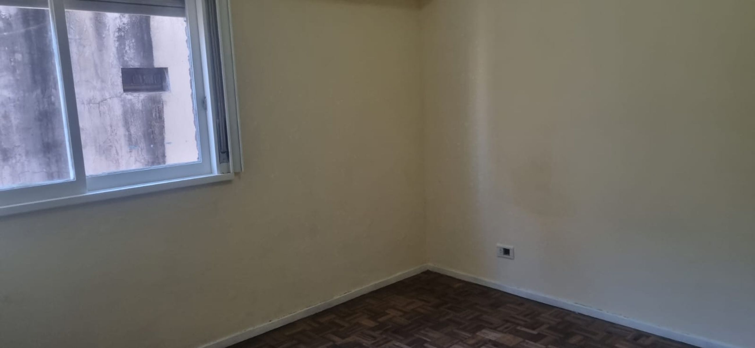 SE VENDE DPTO 2 AMB. EN ONCE - 11