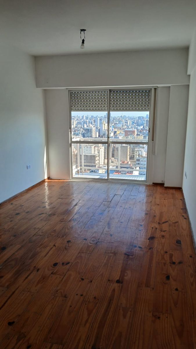 SE VENDE DPTO 3 AMB. CON BALCON EN BALVANERA - 2