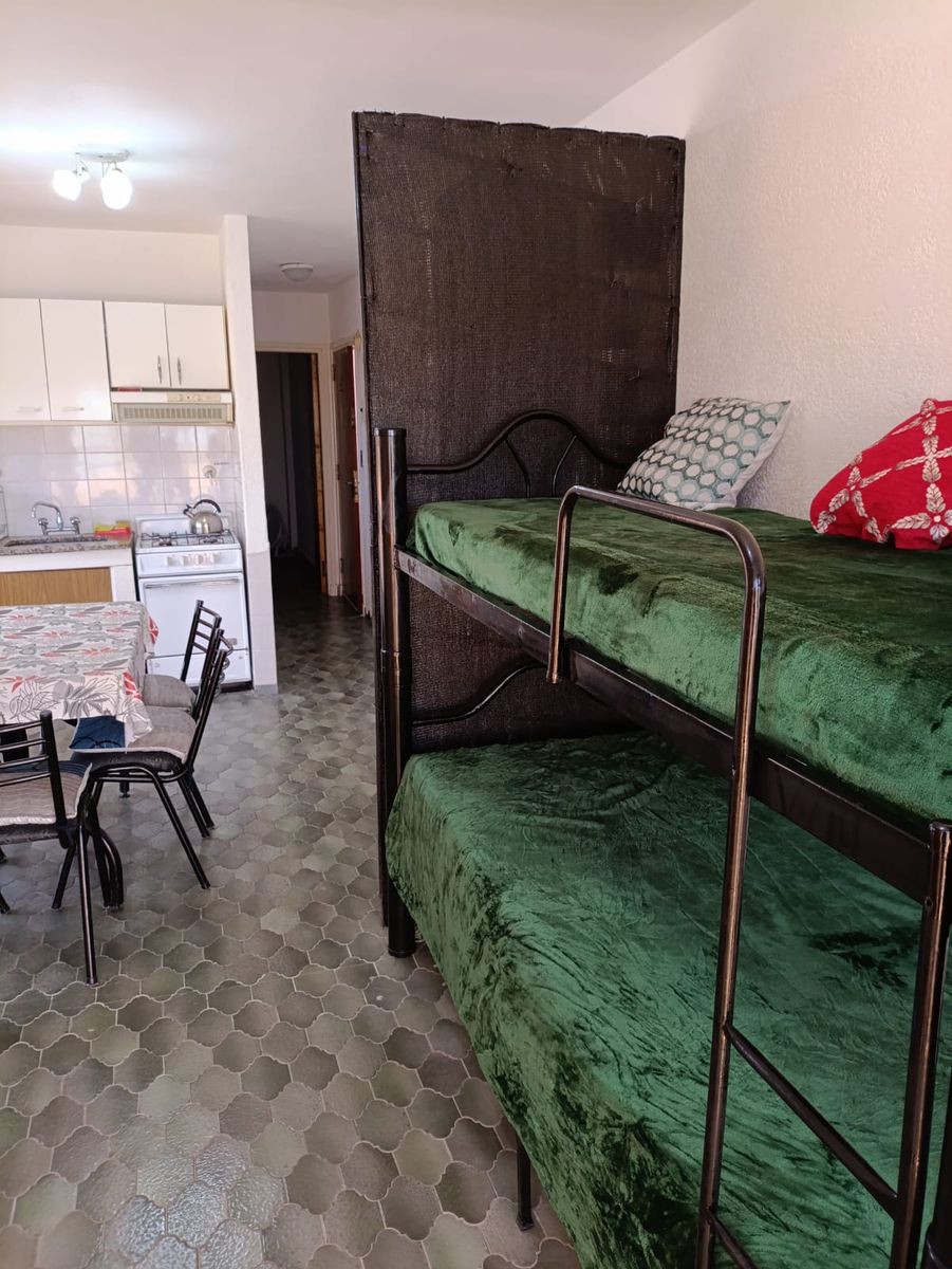 SE VENDE DPTO AMUEBLADO EN LAS TONINAS - 3