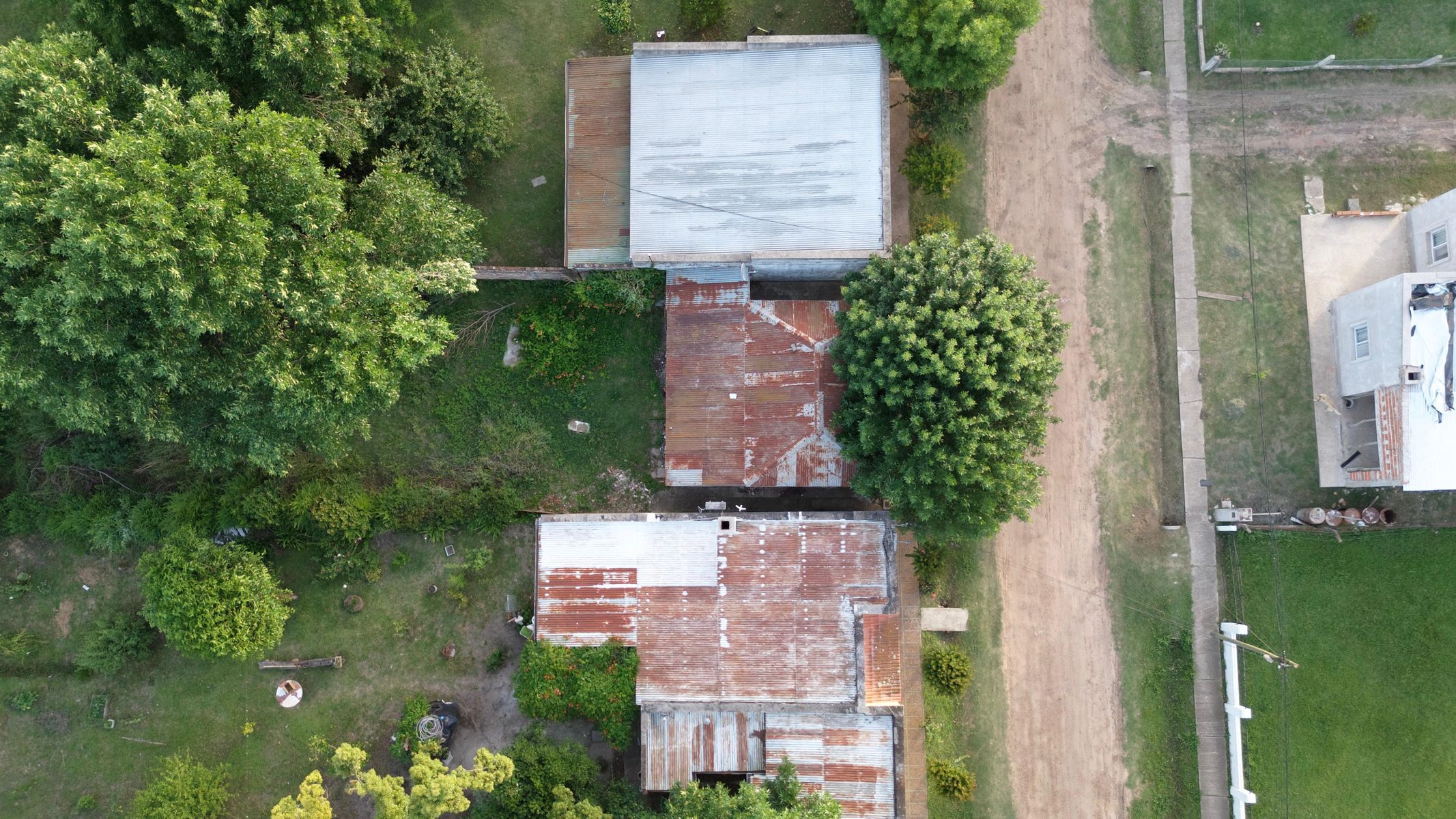 SE VENDE CASA CON AMPLIO LOTE EN IRAZUSTA - 3