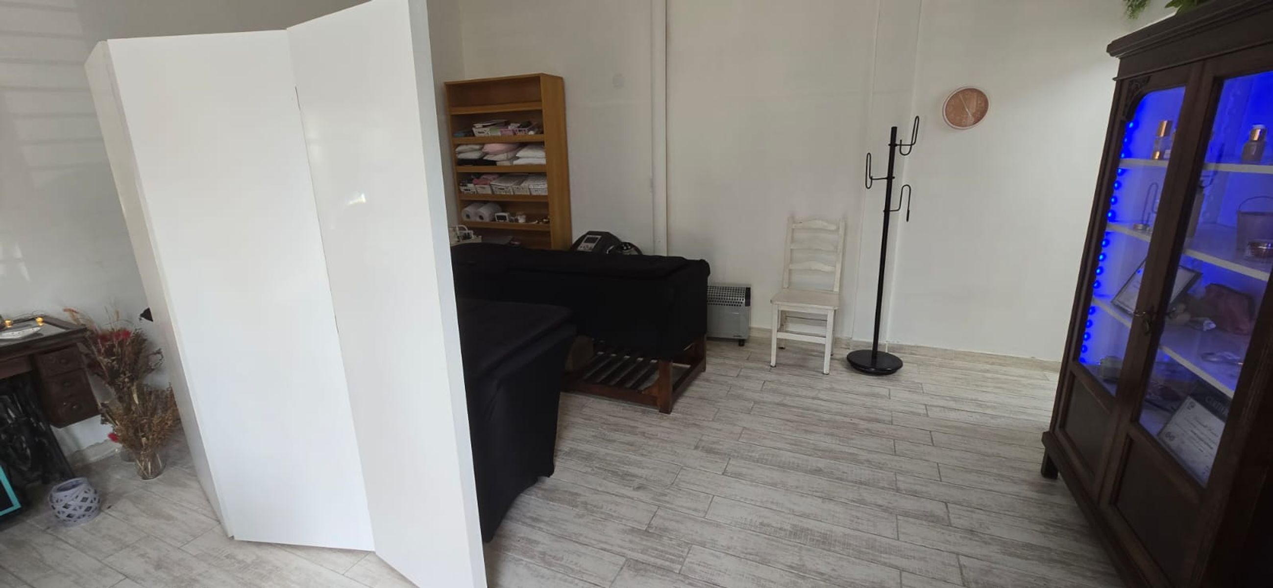 SE VENDE LOCAL CON FINANCIACION EN LINIERS - 11