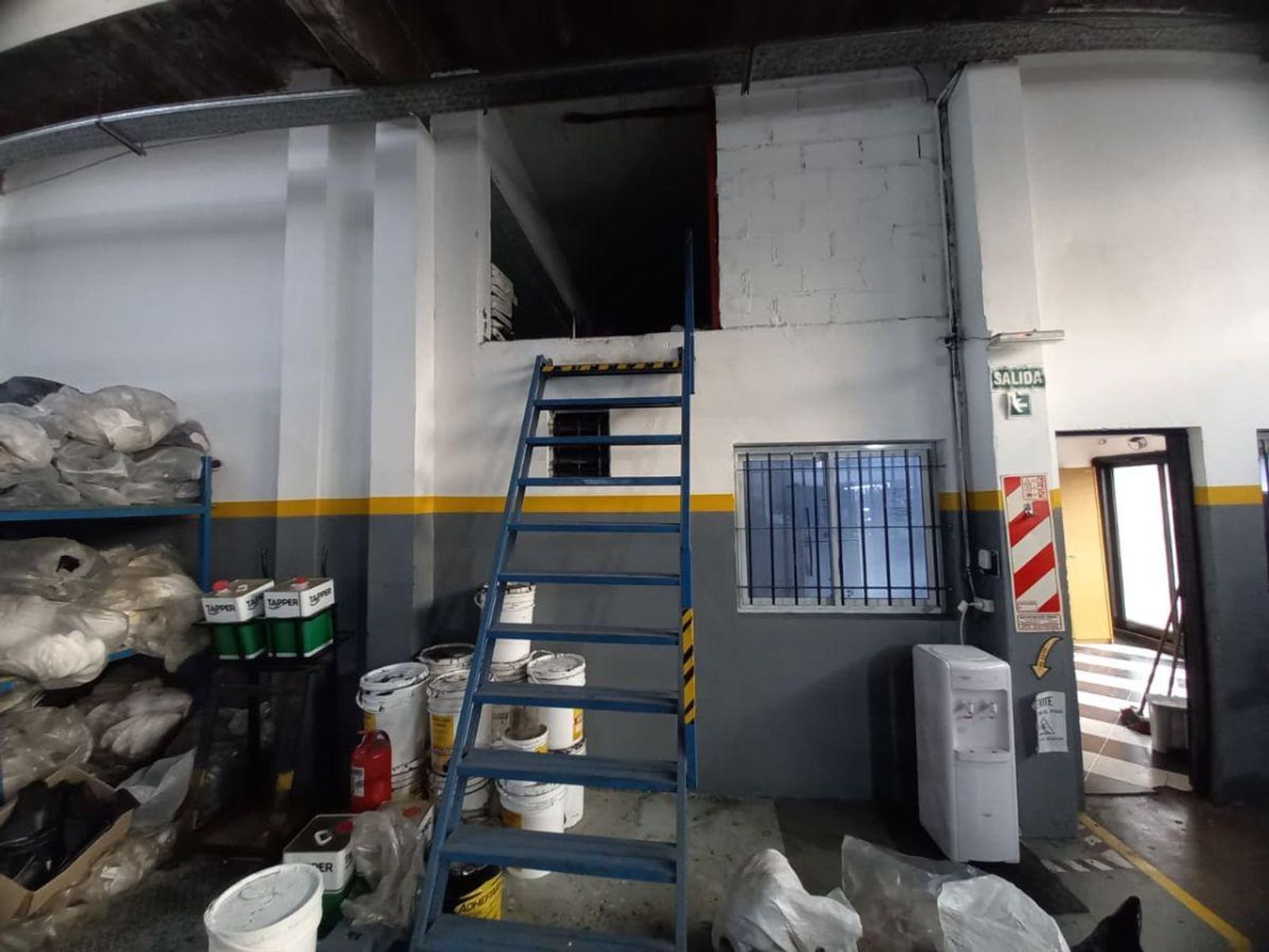 SE ALQUILA DEPOSITO 1800 M2 EN VILLA MADERO - 16