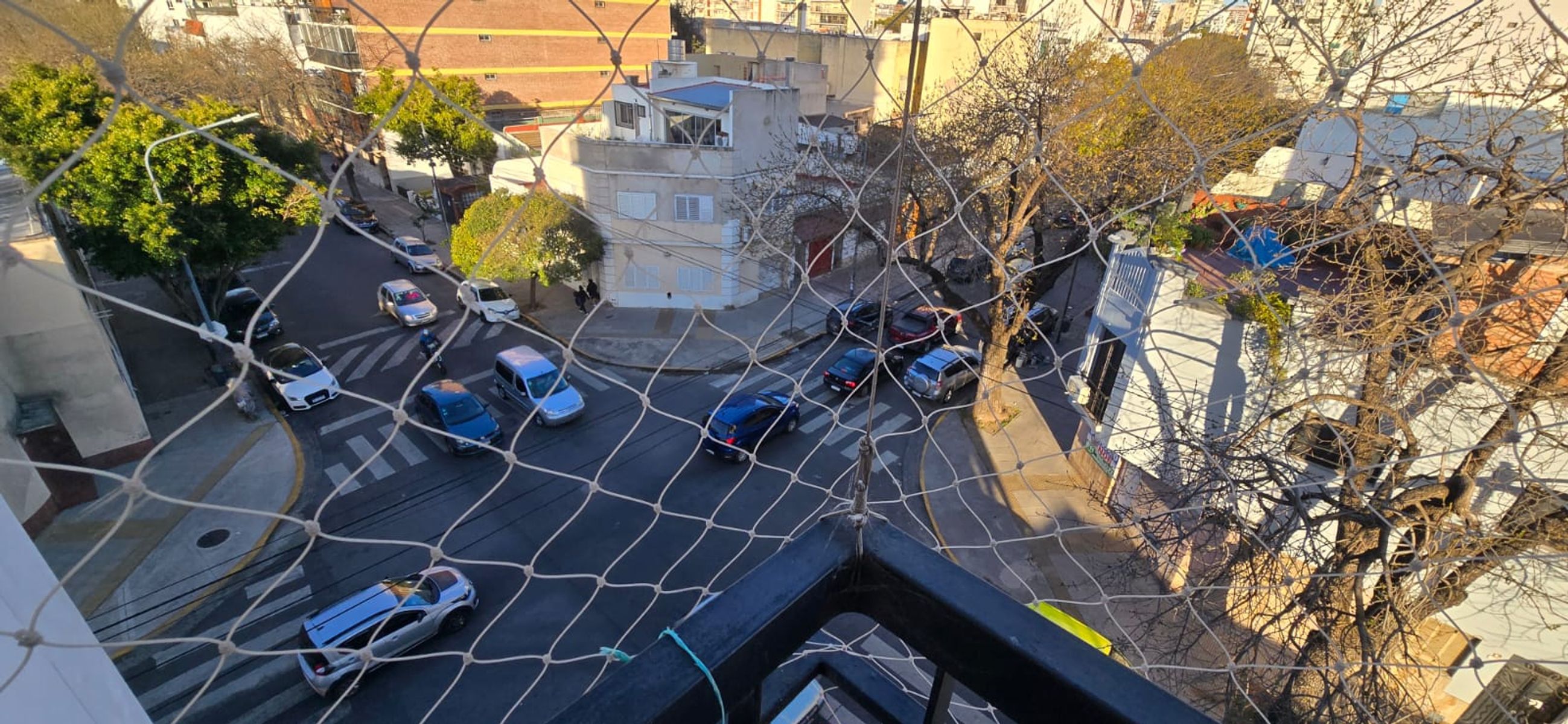 SE VENDE DPTO 2 AMB. AL FRENTE CON BALCON — foto 5