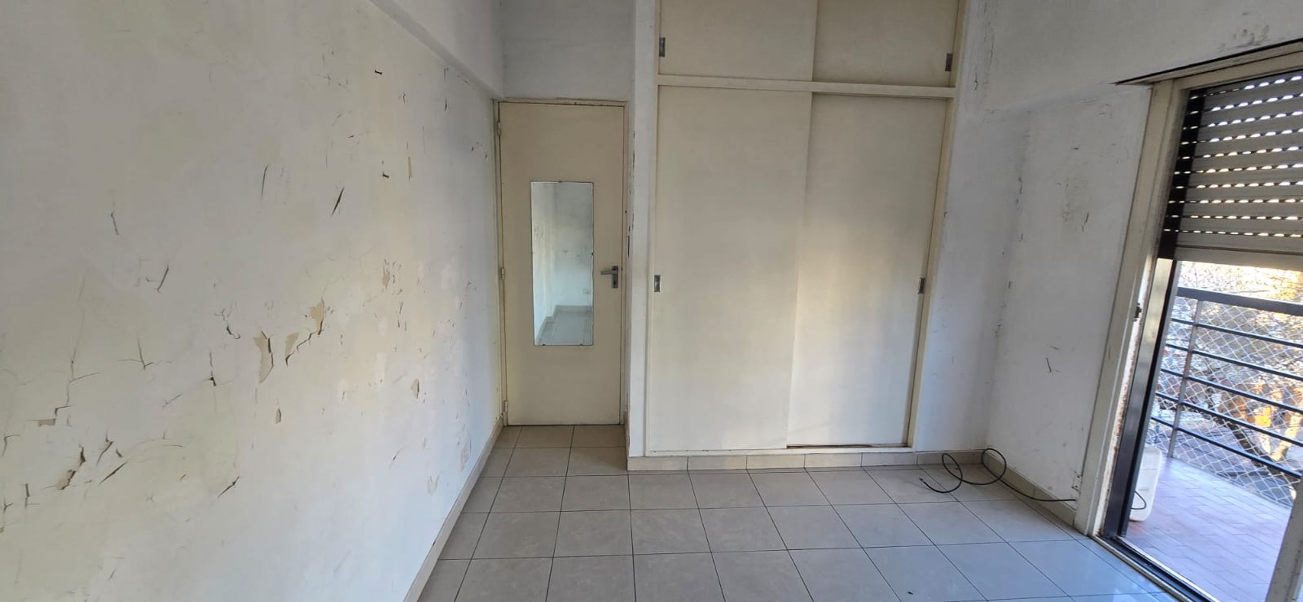 SE VENDE DPTO 2 AMB. AL FRENTE CON BALCON — foto 10