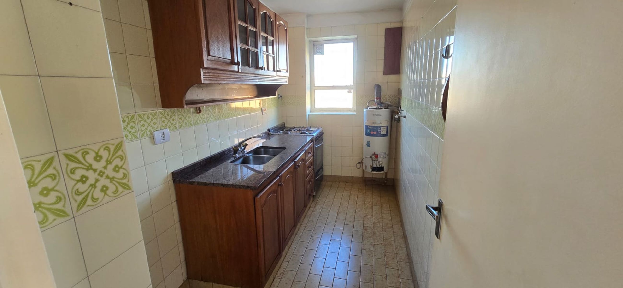 SE VENDE DPTO 2 AMB. AL FRENTE CON BALCON — foto 13